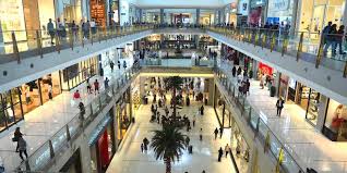 Asegurar tu negocio en Málaga, qué piden los centros comerciales