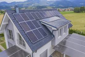 Placas solares en viviendas cómo asegurarlas sin duplicar coberturas